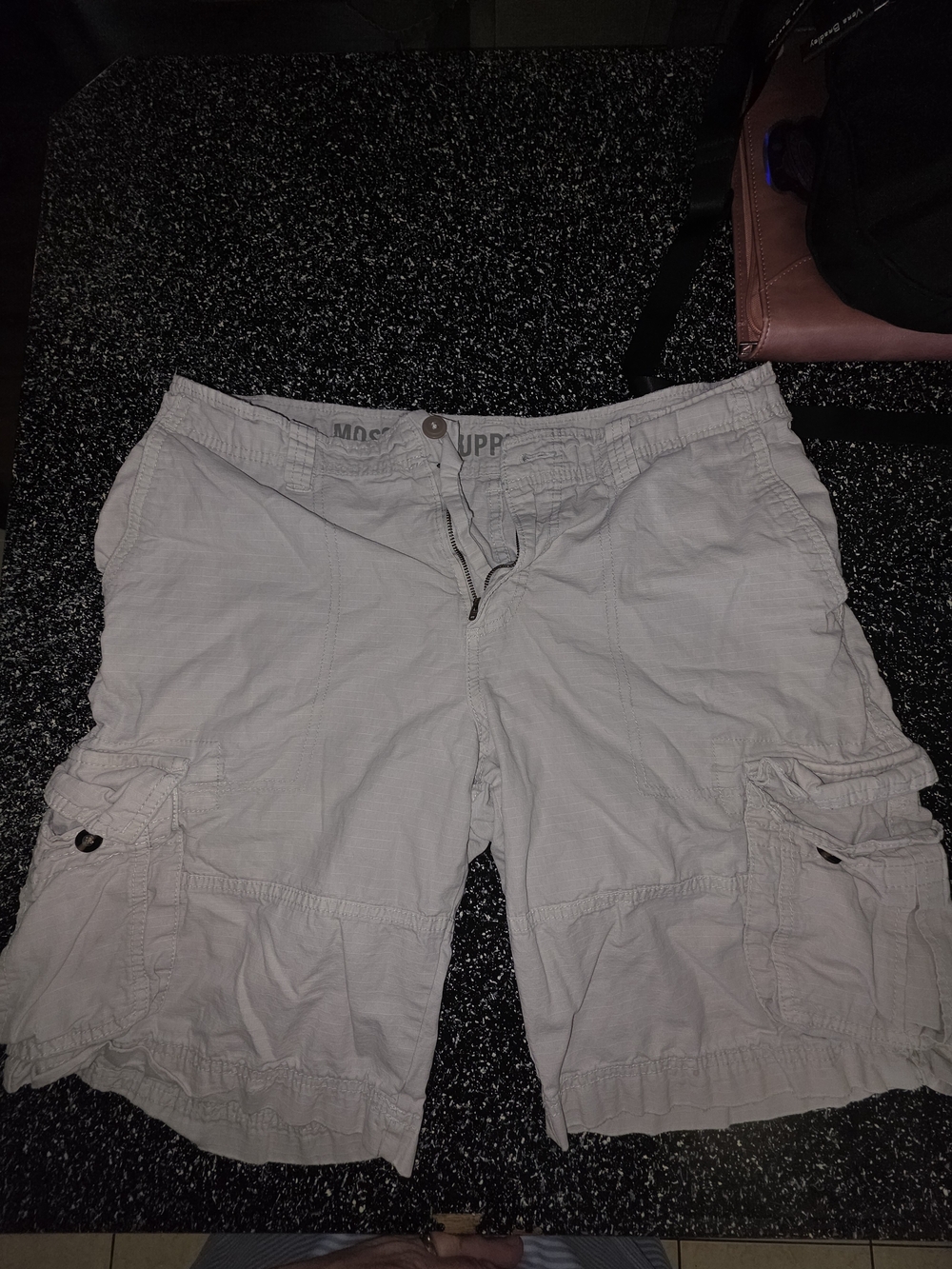 Mossimo Supply Co. Men's Light Beige Cargo Shorts